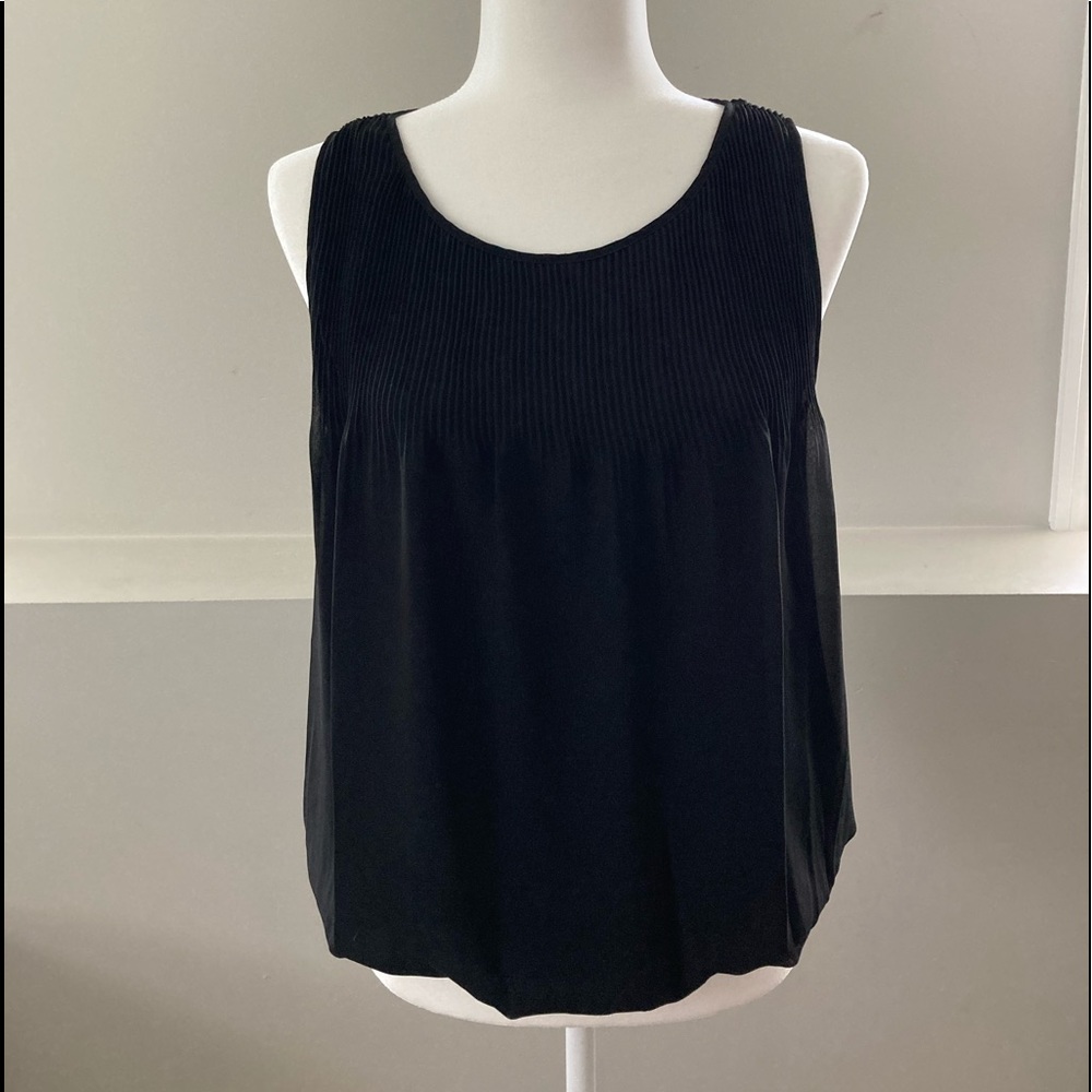 ❌SOLD Max Studio pleated black tank - Picture 1 of 7